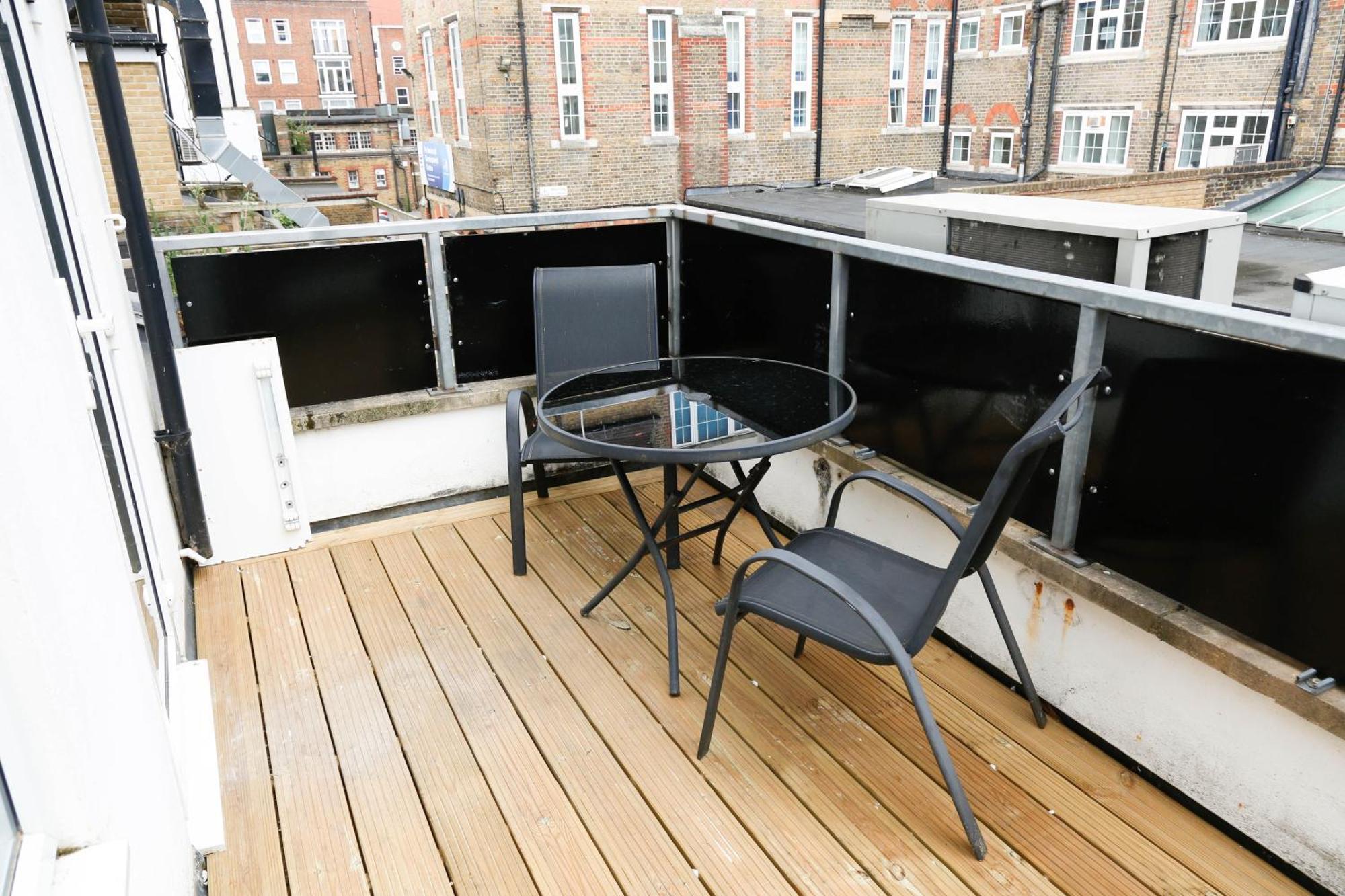 New Luxury Apartments In Central London Next To Shops, Cafes, Bars & Metro Ngoại thất bức ảnh