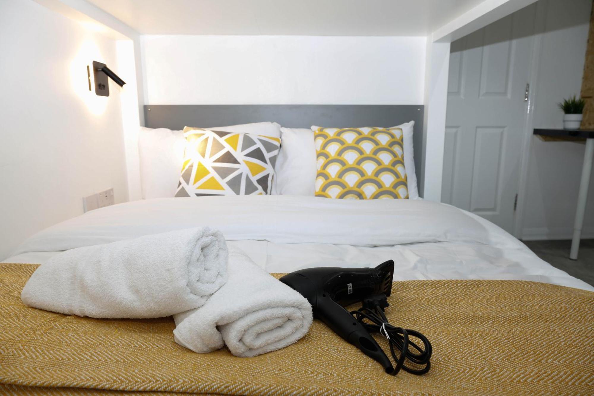 New Luxury Apartments In Central London Next To Shops, Cafes, Bars & Metro Ngoại thất bức ảnh