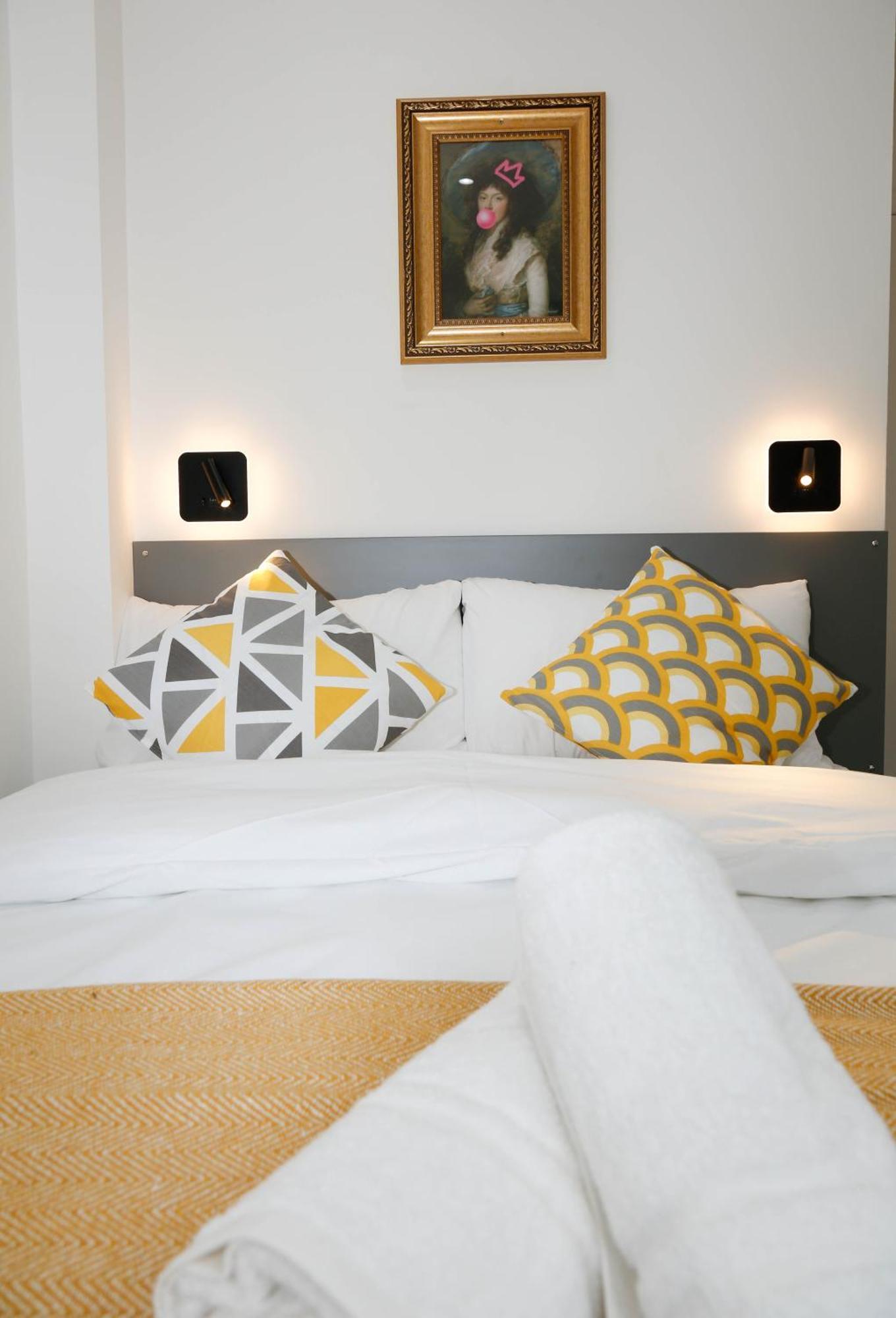 New Luxury Apartments In Central London Next To Shops, Cafes, Bars & Metro Ngoại thất bức ảnh