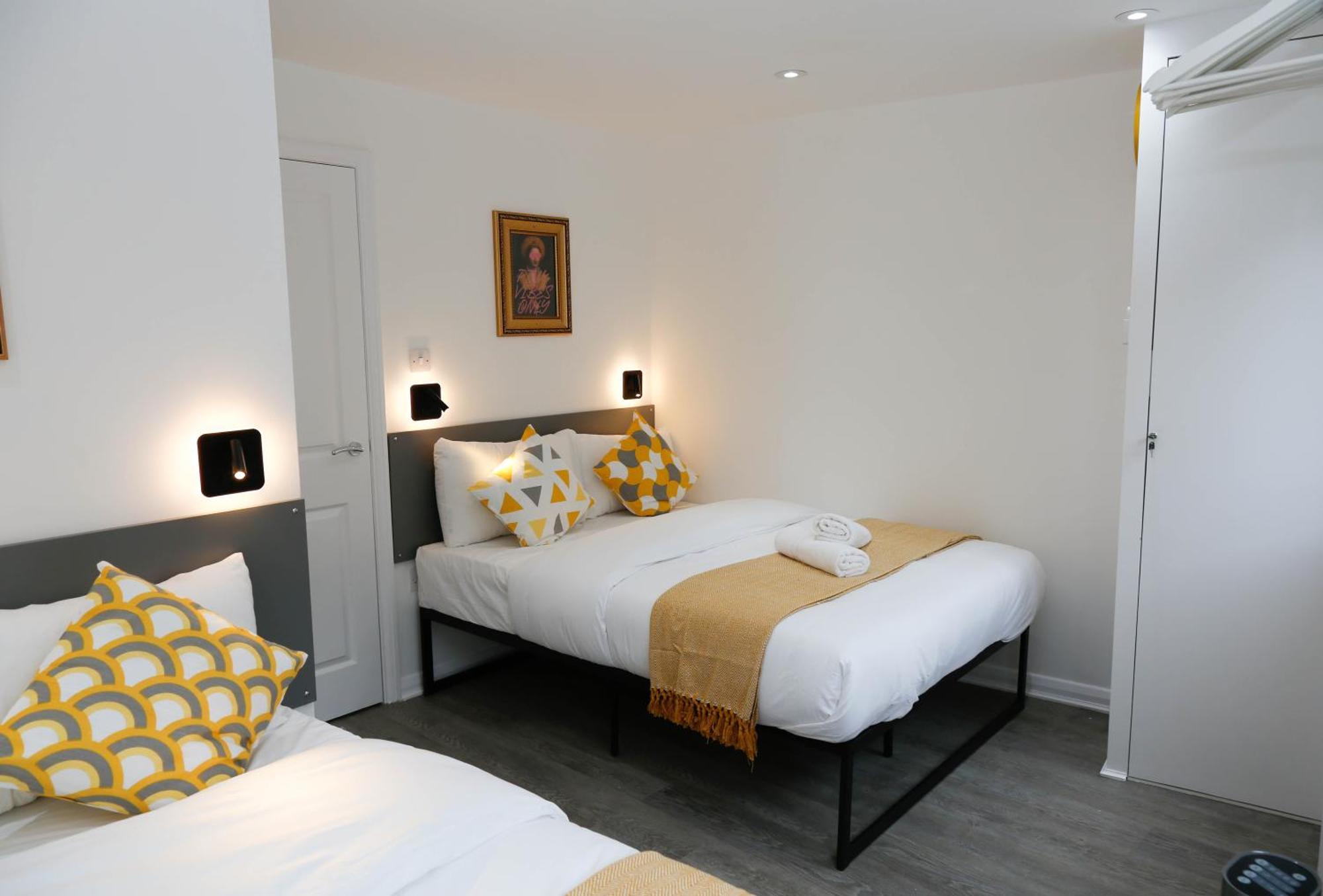 New Luxury Apartments In Central London Next To Shops, Cafes, Bars & Metro Ngoại thất bức ảnh